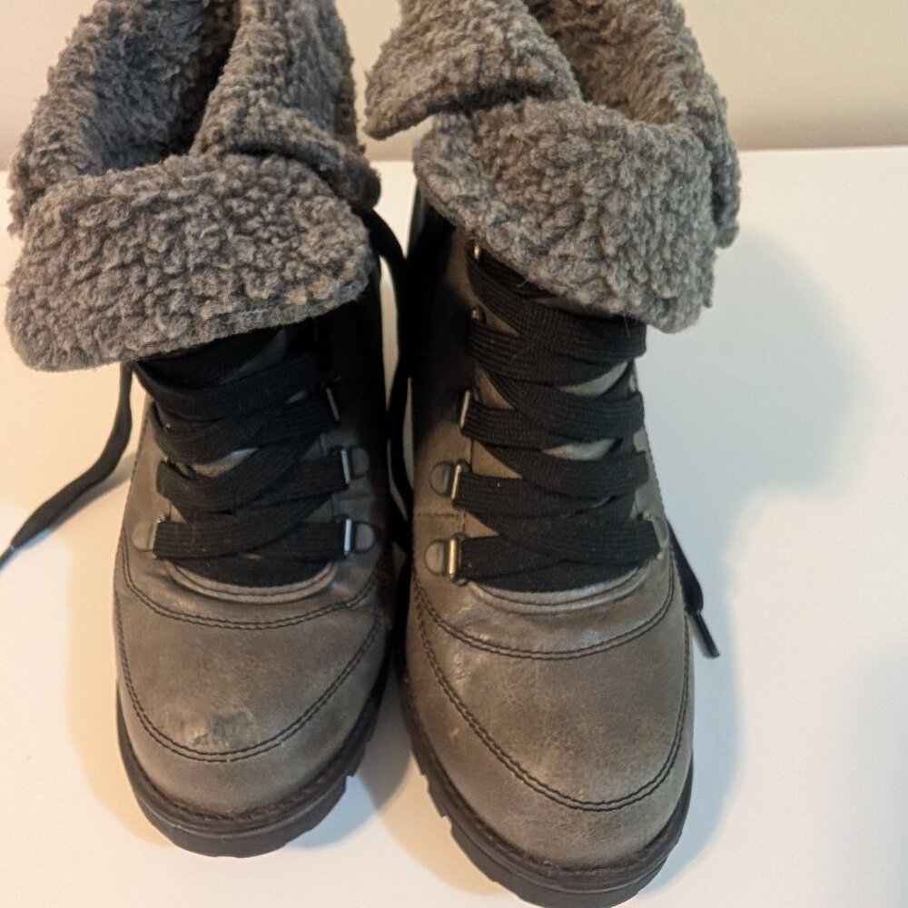 Women's Jellypop BOOTS, size 6.5